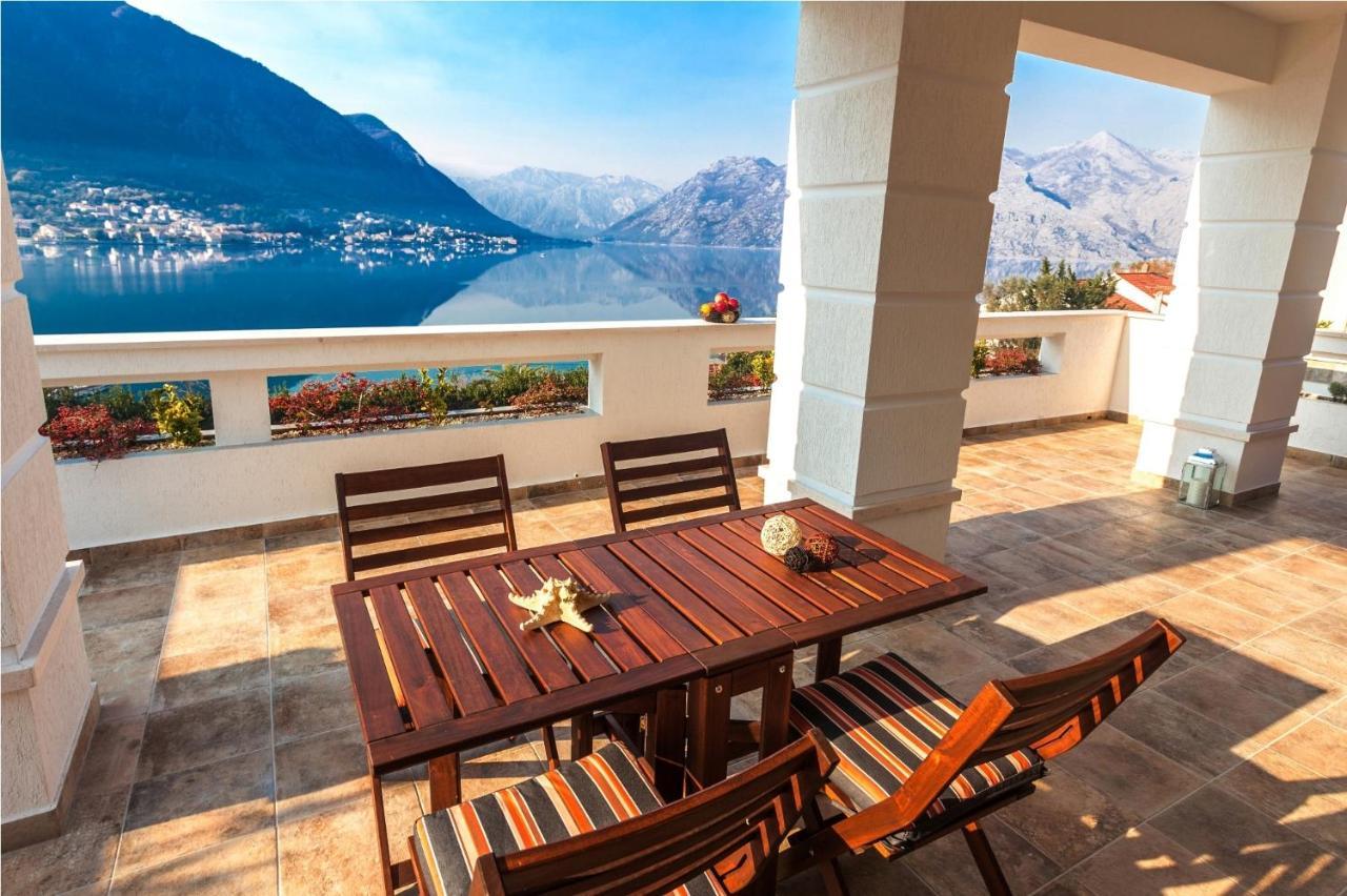 Villa Rossa Cattaro Esterno foto