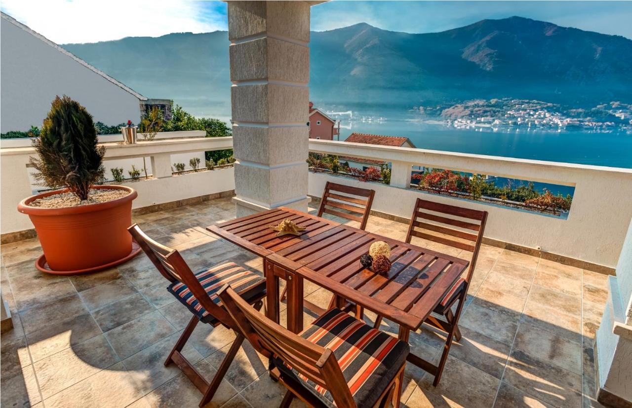 Villa Rossa Cattaro Esterno foto