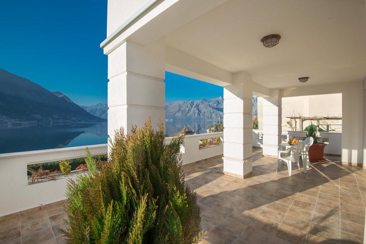 Villa Rossa Cattaro Esterno foto